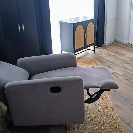 La Pierre 2 Studio Entier Tartas Exteriör bild